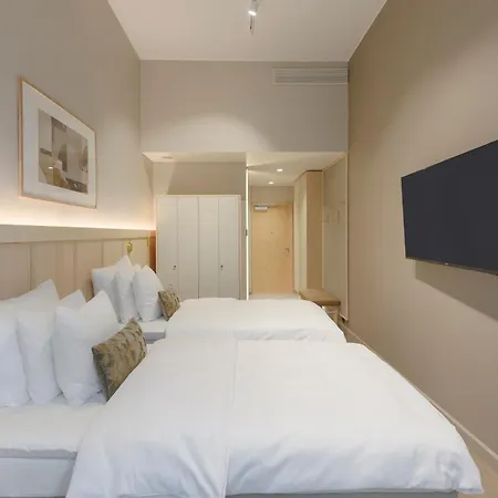 Solo Sokos Pier 4 4* هلسنكي