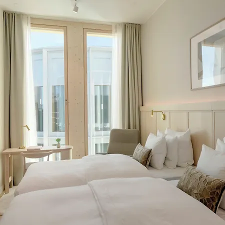 Solo Sokos Pier 4 Szálloda 4*