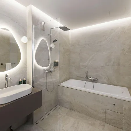 Solo Sokos Pier 4 فندق