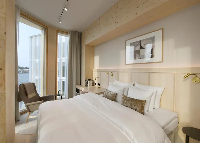 Solo Sokos Pier 4 4* Helsinki